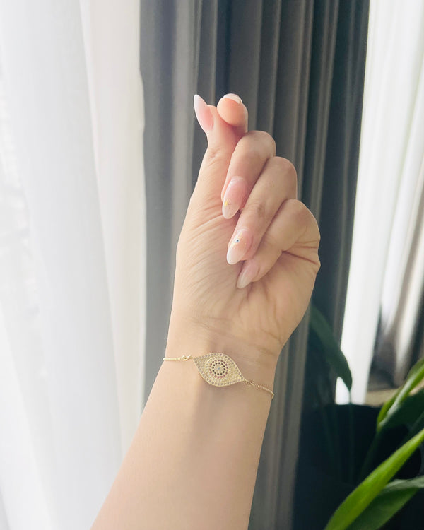 Eye of grace bracelet